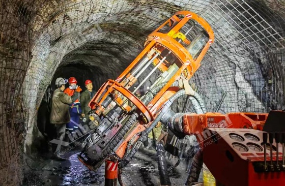 underground-mining-equipment.jpg underground-mining-equipment.jpg