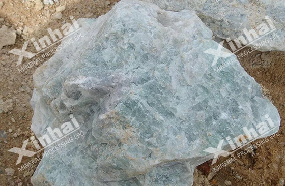 fluorite ore